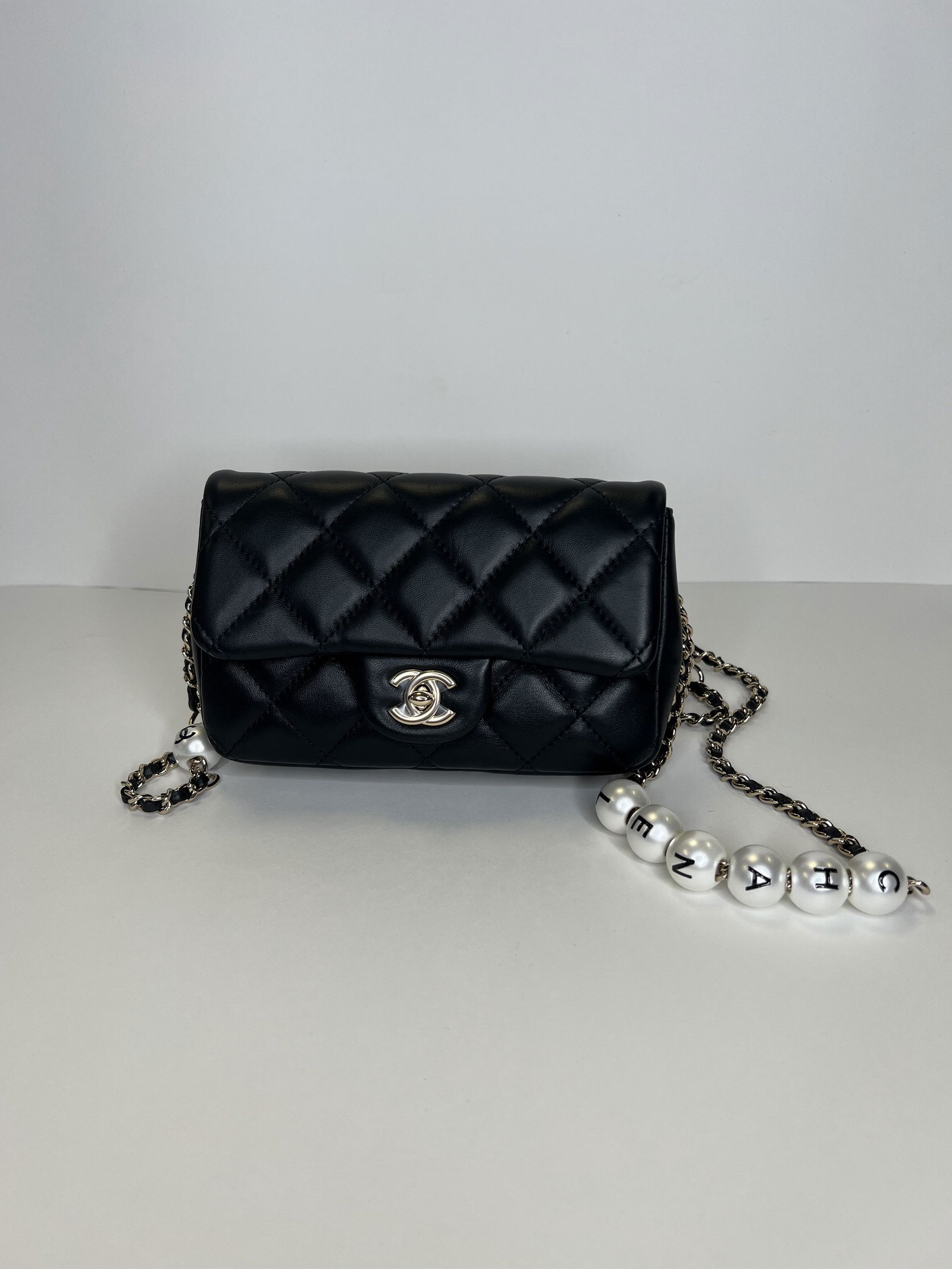 Chanel Flap Bag With Pearl CC And Chain UFO No More #24 Chanel Flap Bag With Pearl CC And Chain UFO No More